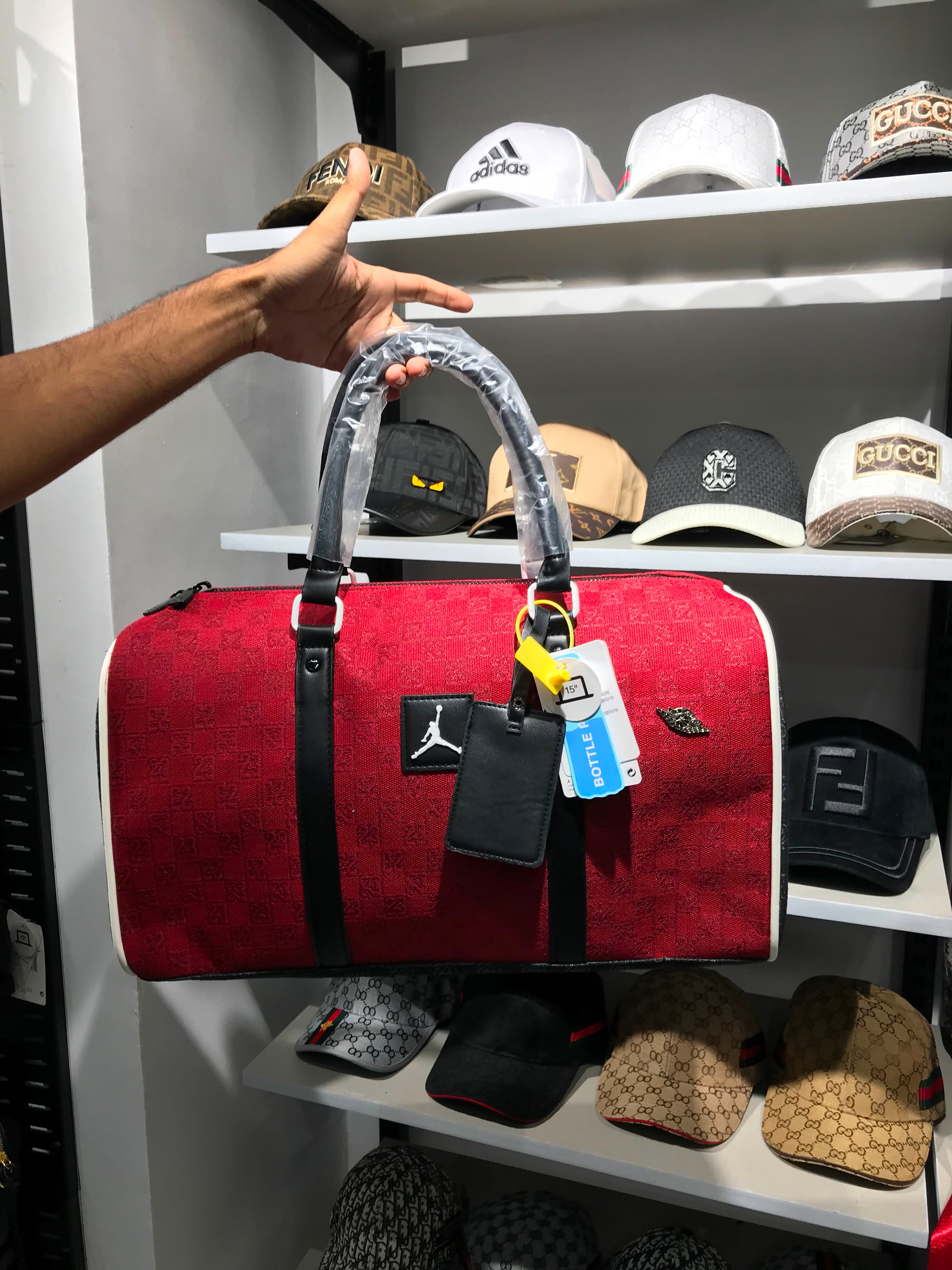 Air Jordan Travel Bag Red thumbnail 1