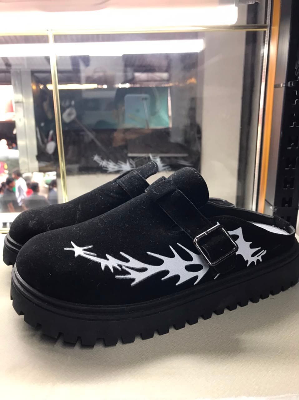 Designer Slide Black thumbnail 1