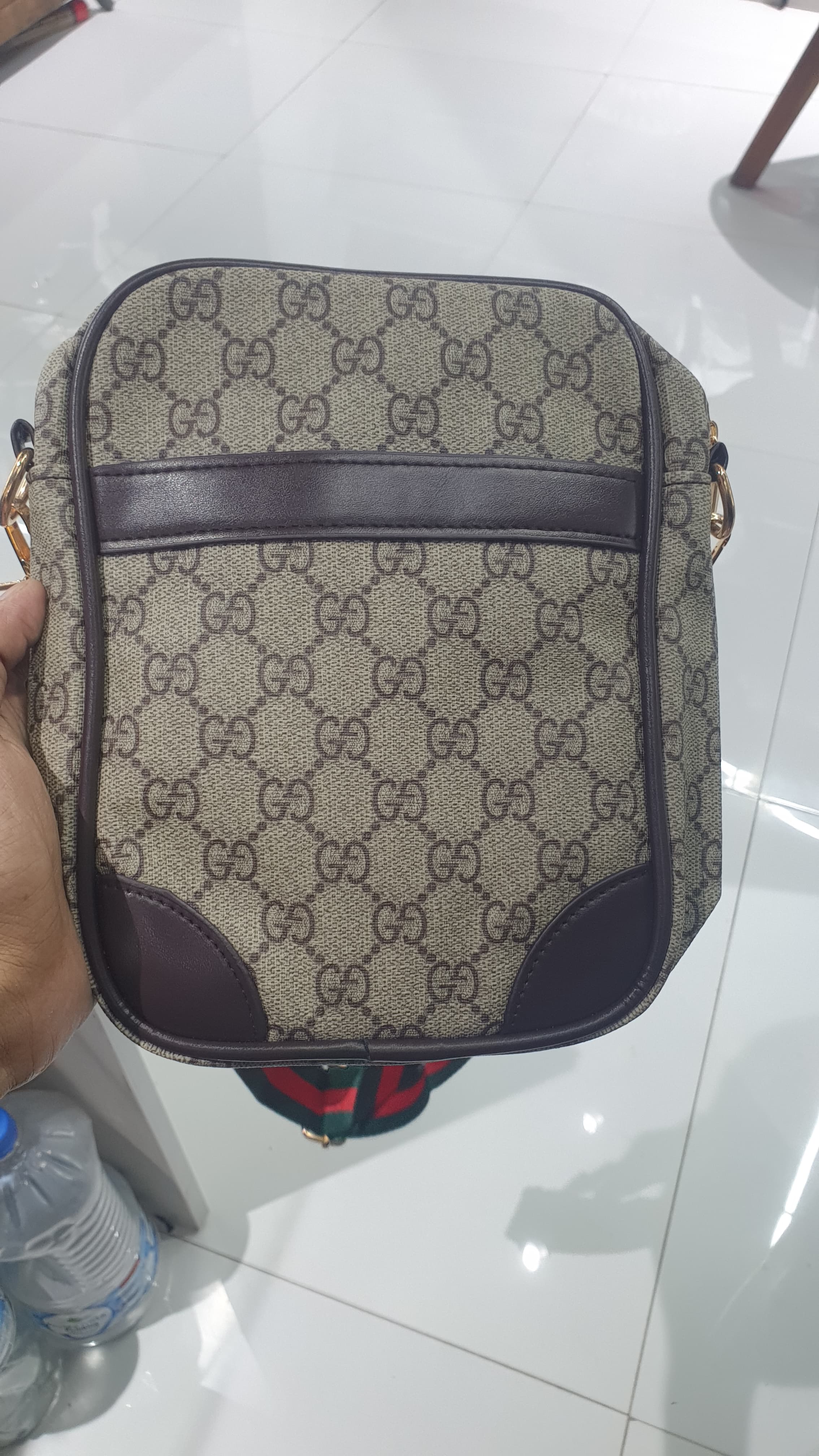 Gucci Side Bag Coffee 3
